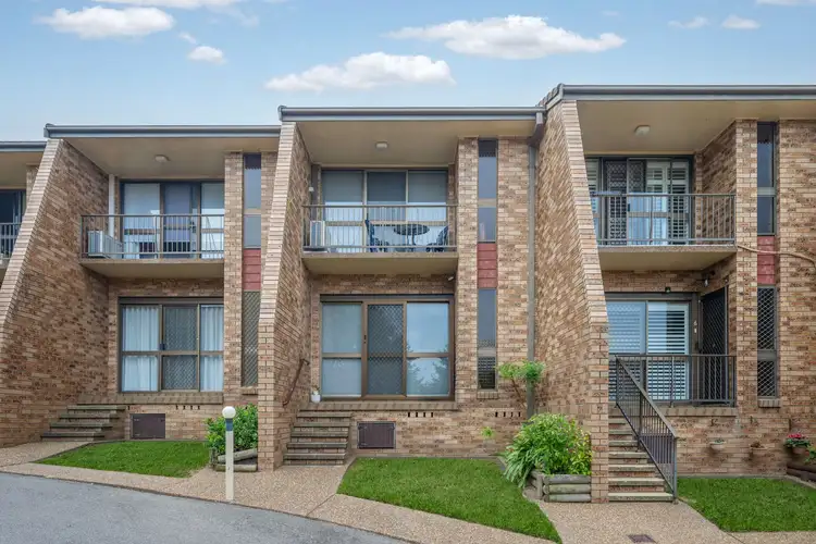 5/7 Hutton Street, Charlestown NSW 2290