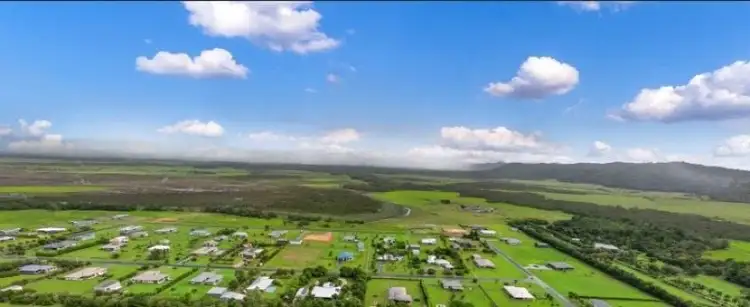 50 Bulguru Drive, Etty Bay QLD 4858
