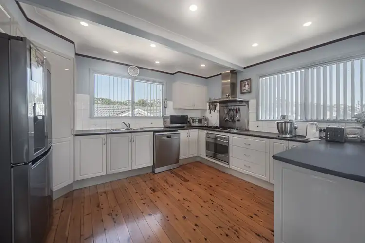 162 Jacobs Drive, Sussex Inlet NSW 2540