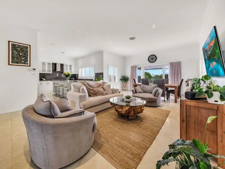 Second view of Homely house listing, 1 Carrai Close, Tamworth NSW 2340