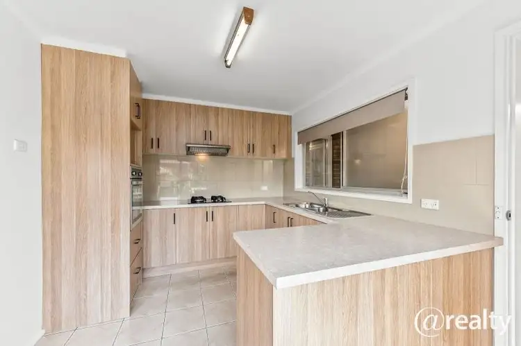 Fifth view of Homely unit listing, 1/17 Castlecrag Close, Endeavour Hills VIC 3802