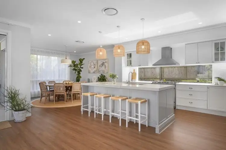 16 Camelot Court, Bli Bli QLD 4560