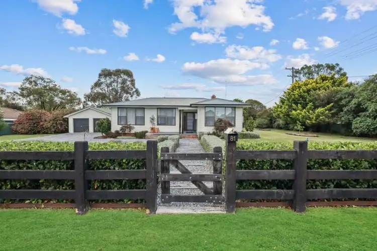 81 Alexander Street, Eglinton NSW 2795