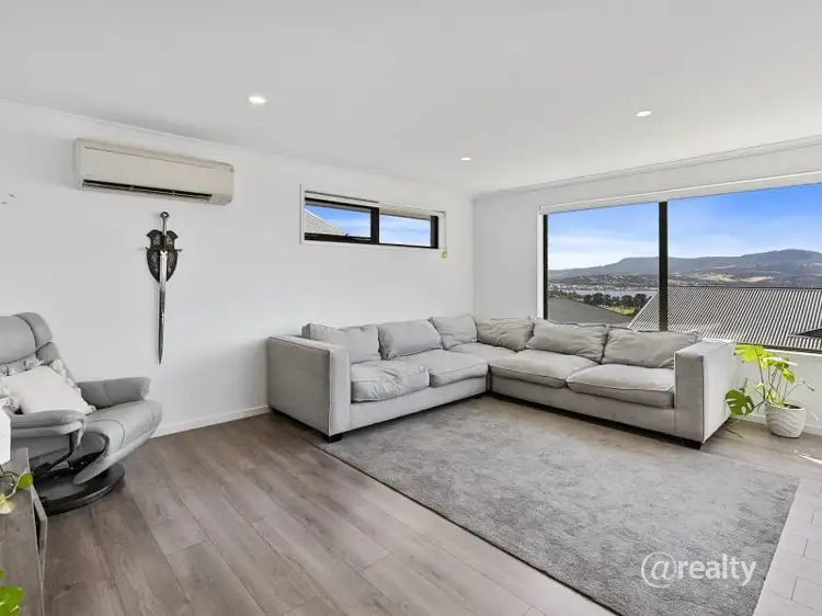 Fourth view of Homely house listing, 8/18 Carnegie Street, Claremont TAS 7011