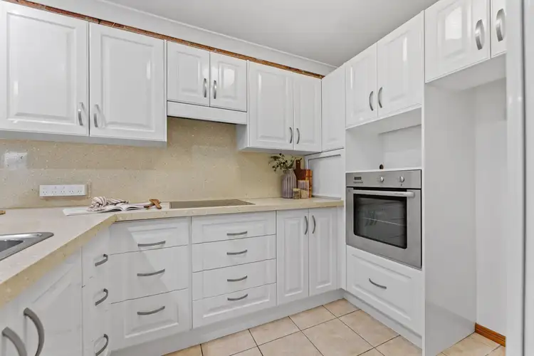 Fifth view of Homely house listing, 2/5 Coronet Close, Floraville NSW 2280