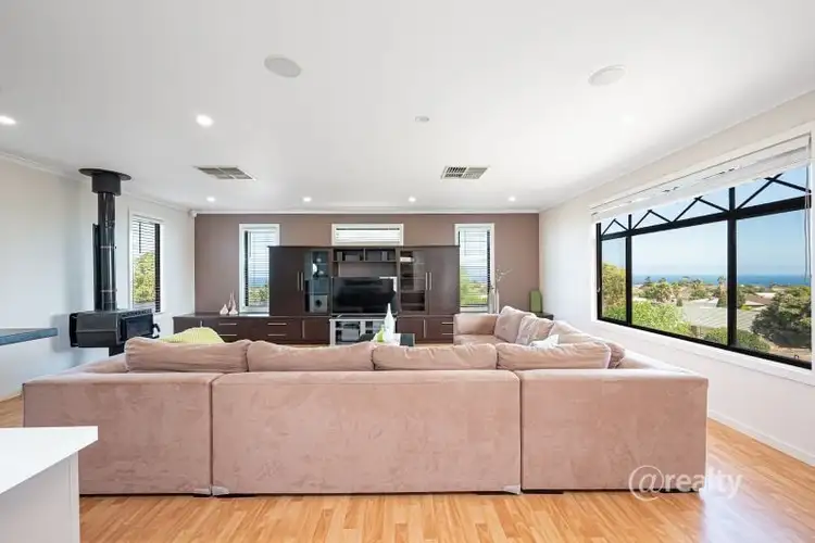 15 Nalimba Street, Hallett Cove SA 5158