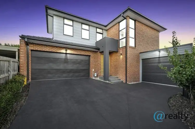 2/22 Amber Crescent, Narre Warren VIC 3805