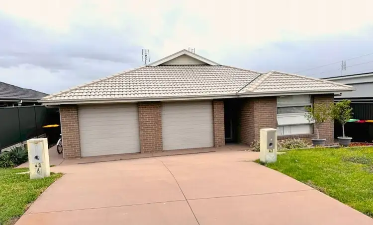 43 /43a Ardennes Circuit, Gillieston Heights NSW 2321