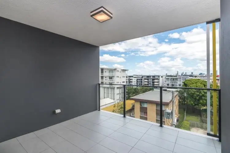 Fifth view of Homely apartment listing, 304/623 Lutwyche Road, Lutwyche QLD 4030