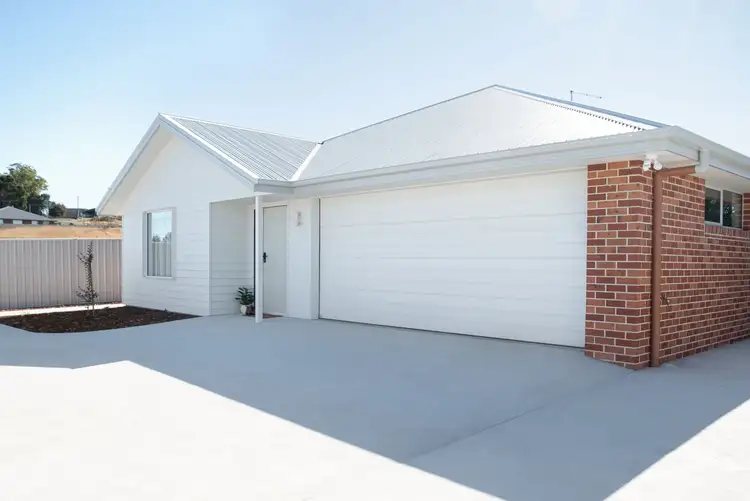 2/16 Jordan Place, Deloraine TAS 7304