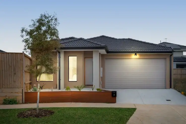Second view of Homely house listing, 3 Wildlife Circuit, Fraser Rise VIC 3336
