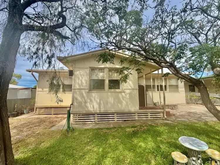 12 Centenary Road, Streaky Bay SA 5680