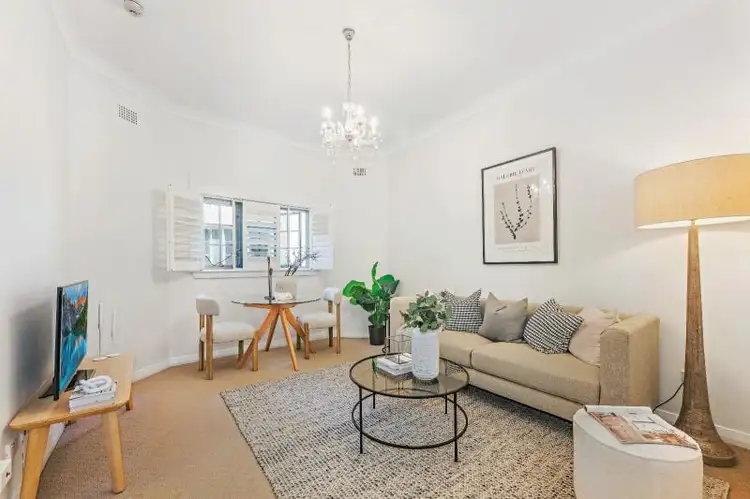 64 Sir Thomas Mitchell Road