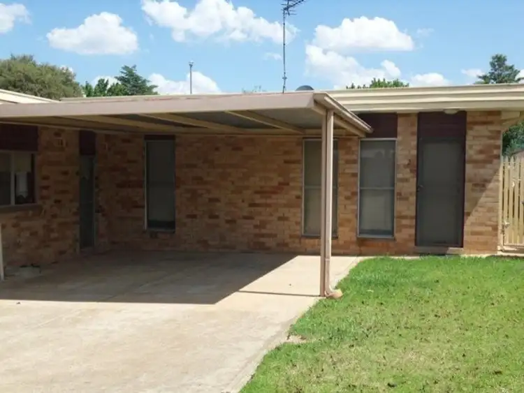 Main view of Homely unit listing, 2/8-10 Willow Street, Kooringal NSW 2650