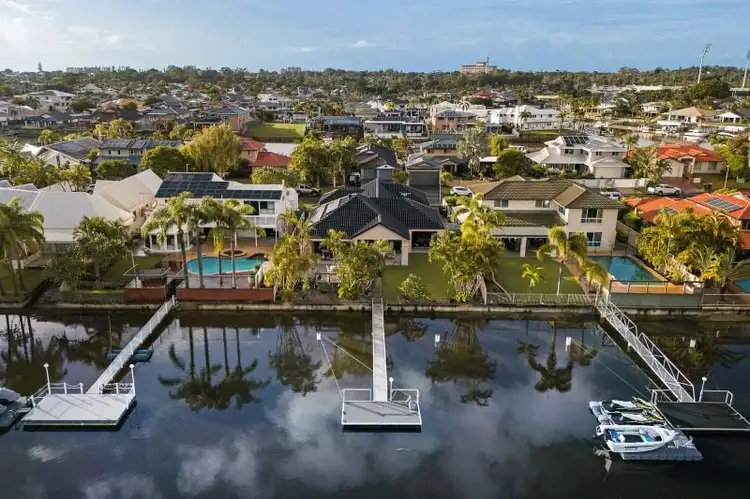 41 Intrepid Court, Newport QLD 4020