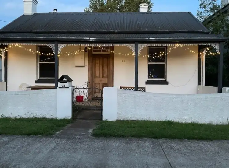 29 West Barrack Street, Deloraine TAS 7304