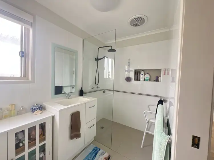 Fifth view of Homely villa listing, 164/68 Pacific Highway, Blacksmiths NSW 2281