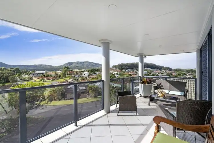 24 Peter Mark Circuit, South West Rocks NSW 2431