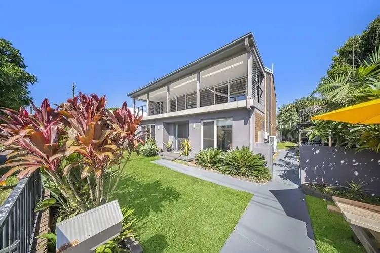 5 Monmouth Street, Stockton NSW 2295