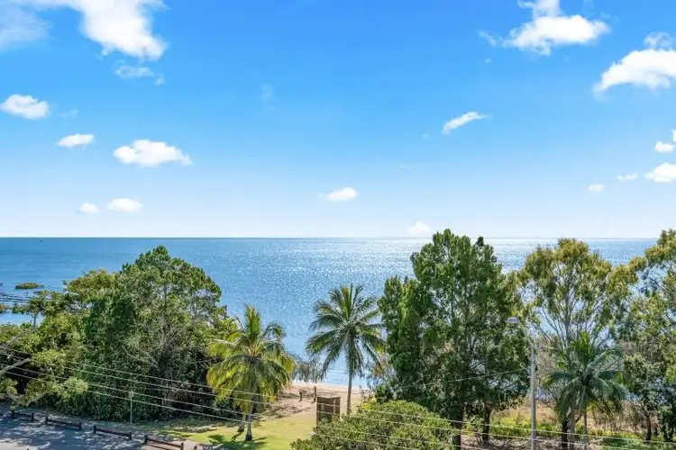 301/239 Esplanade, Pialba QLD 4655