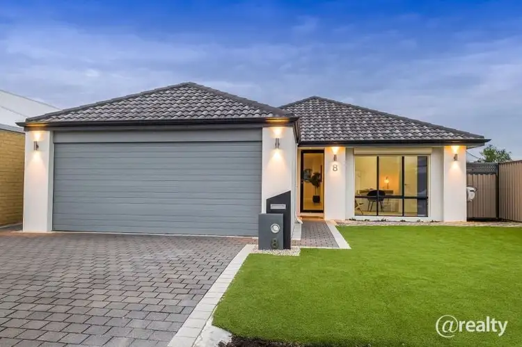 8 Elkhorn Avenue, Southern River WA 6110