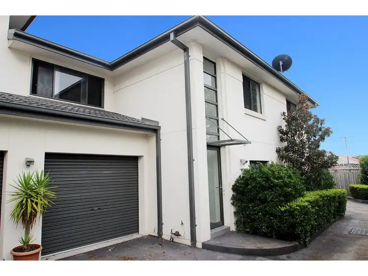 4/130 Crebert Street, Mayfield NSW 2304