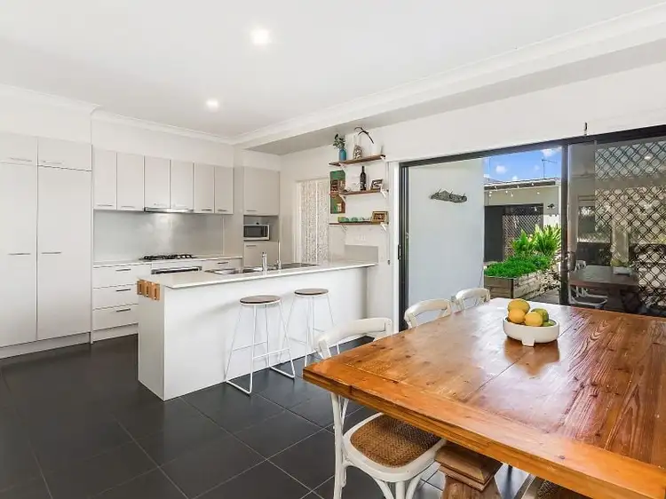 2 Napier Park Way, Mango Hill QLD 4509
