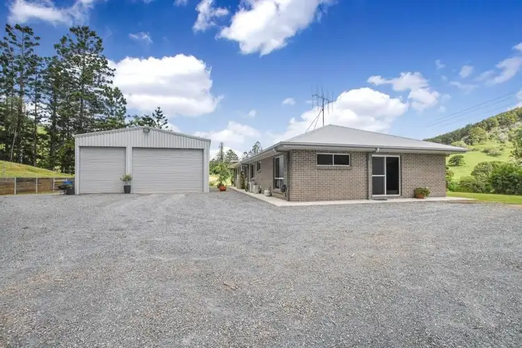 364 Mullins Creek Road, Goomboorian QLD 4570