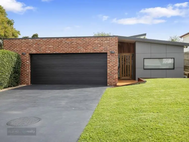 22 Allison Street