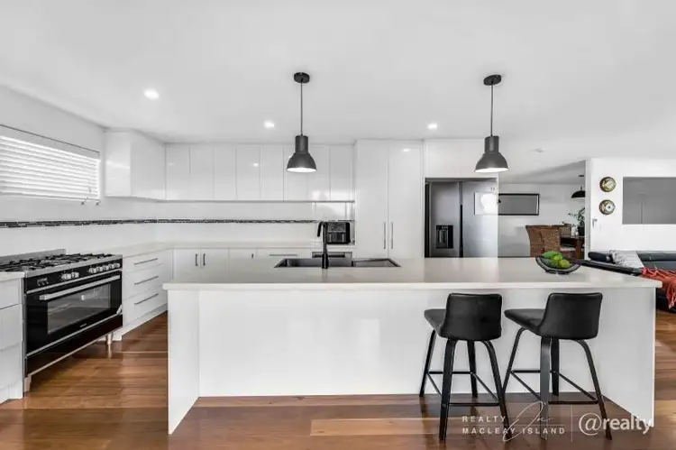 Fifth view of Homely house listing, 19 Blue Bay Crescent, Macleay Island QLD 4184