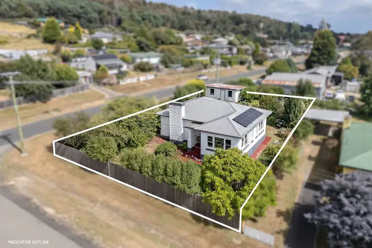 6 Bernard Street, Beaconsfield TAS 7270