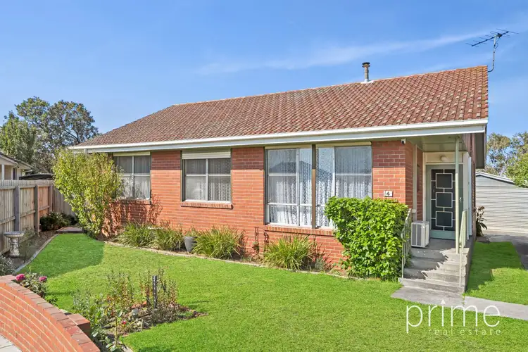 4 Azalea Court, Newcomb VIC 3219