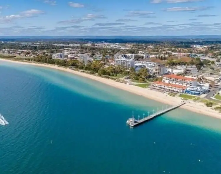 4/153 Esplanade, Rockingham WA 6168