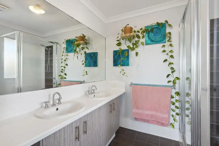 Sixth view of Homely house listing, 5 Moor Link, Alkimos WA 6038