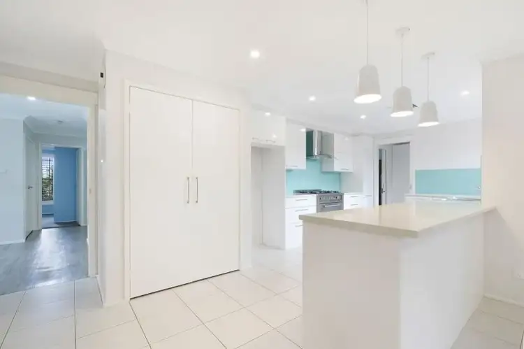 Fifth view of Homely house listing, 11 Rosella Circuit, Blue Haven NSW 2262