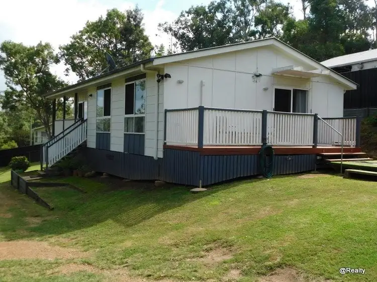 20 Hospital Terrace, Nanango QLD 4615