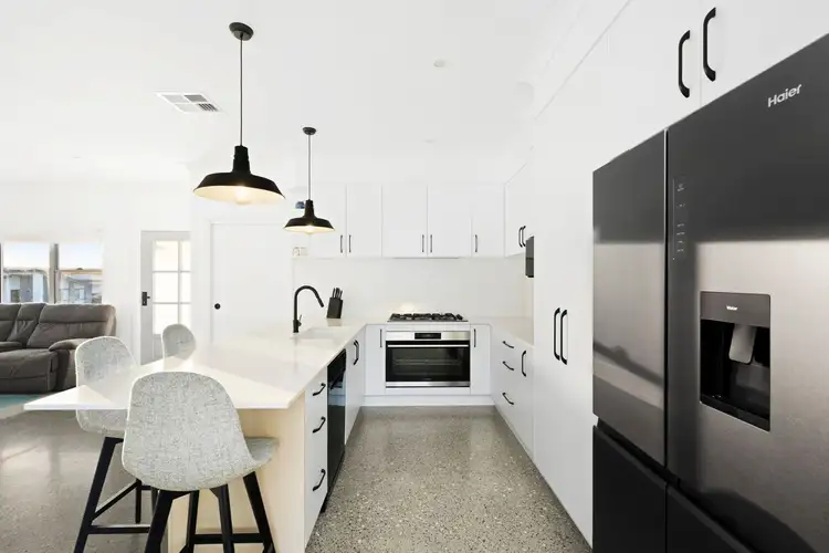 25 Constance Street, Thirlmere NSW 2572