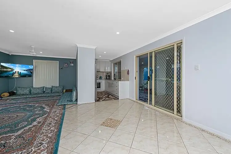 Fifth view of Homely house listing, 10 Cherrytree Place, Waterford West QLD 4133