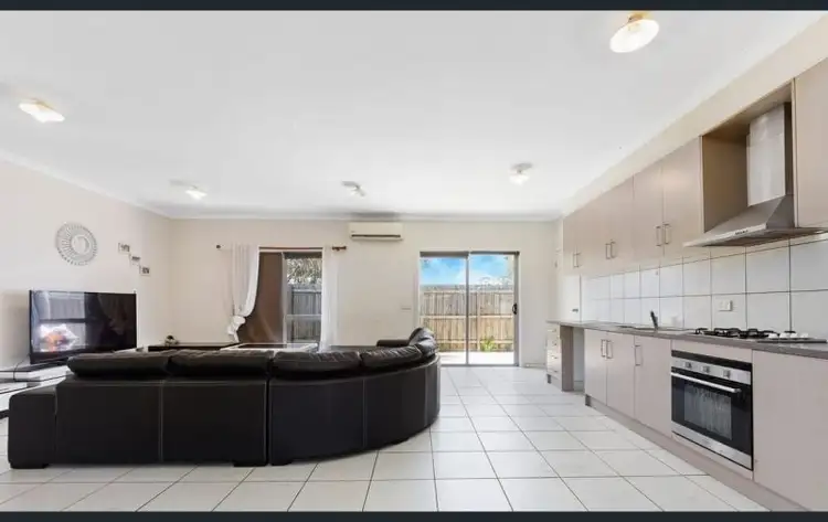 Second view of Homely house listing, 2/16 Andrea Street, St Albans VIC 3021