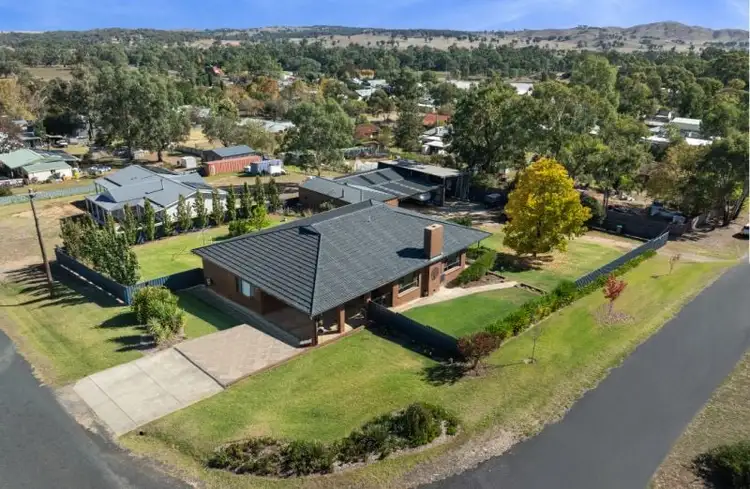 24 Argent Street, Tarcutta NSW 2652