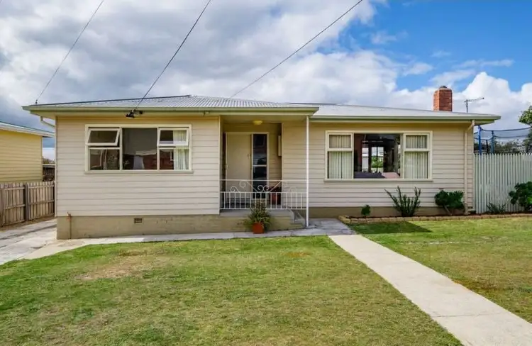 19 Croyden Avenue, Montrose TAS 7010
