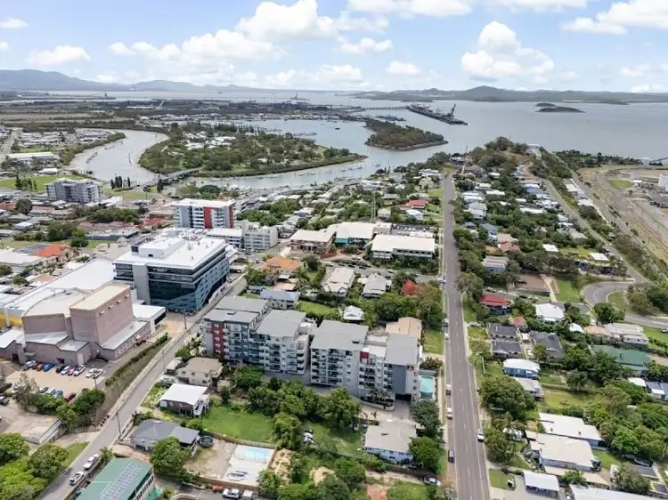 606/52 Oaka Lane, Gladstone Central QLD 4680