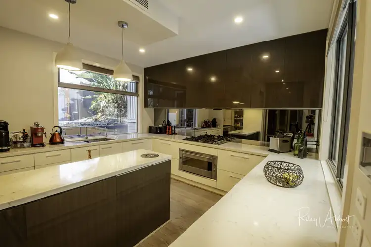 Fifth view of Homely house listing, 6 Bluebell Court, Sunshine North VIC 3020