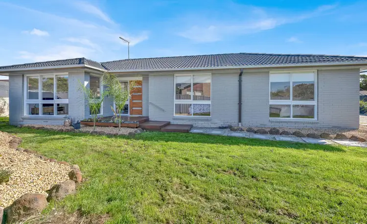 39 Rathdowne Circuit, Melton West VIC 3337