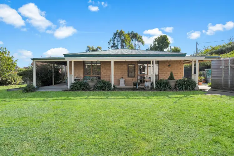 29 Dynans Bridge Road, Weegena TAS 7304