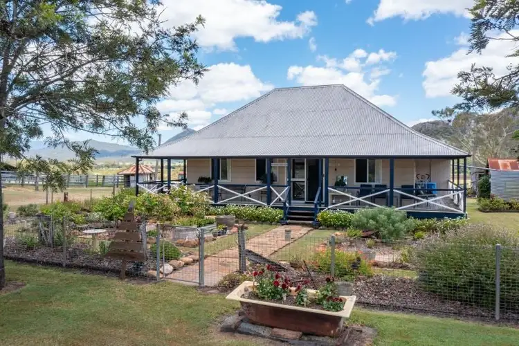 434 Carneys Creek Road, Croftby QLD 4310