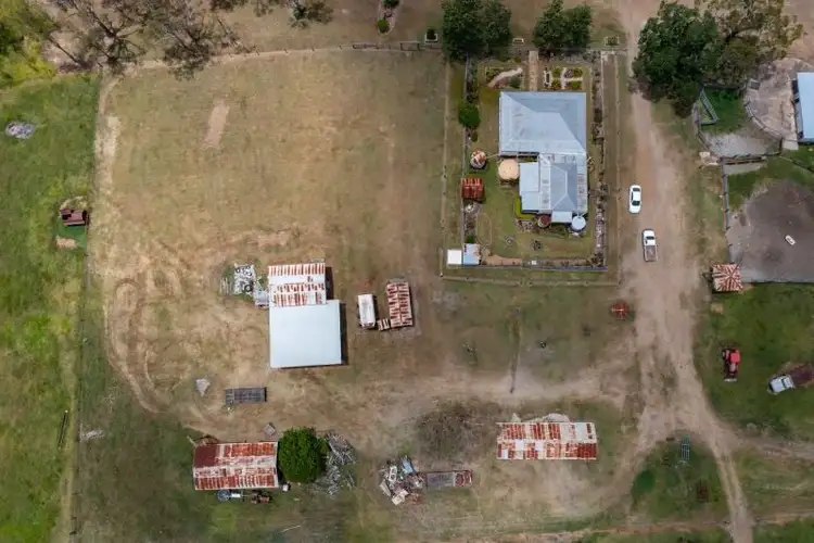 434 Carneys Creek Road, Croftby QLD 4310