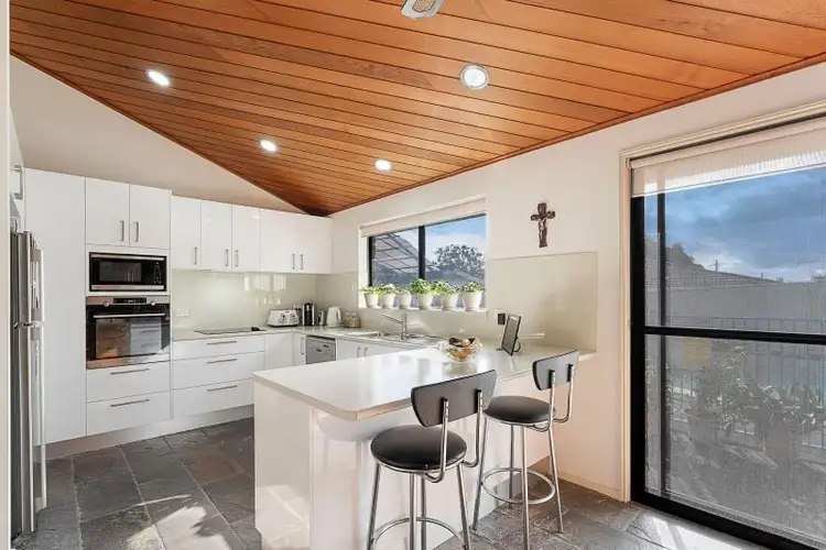 Fifth view of Homely house listing, 7 Hillsdale Close, Gorokan NSW 2263