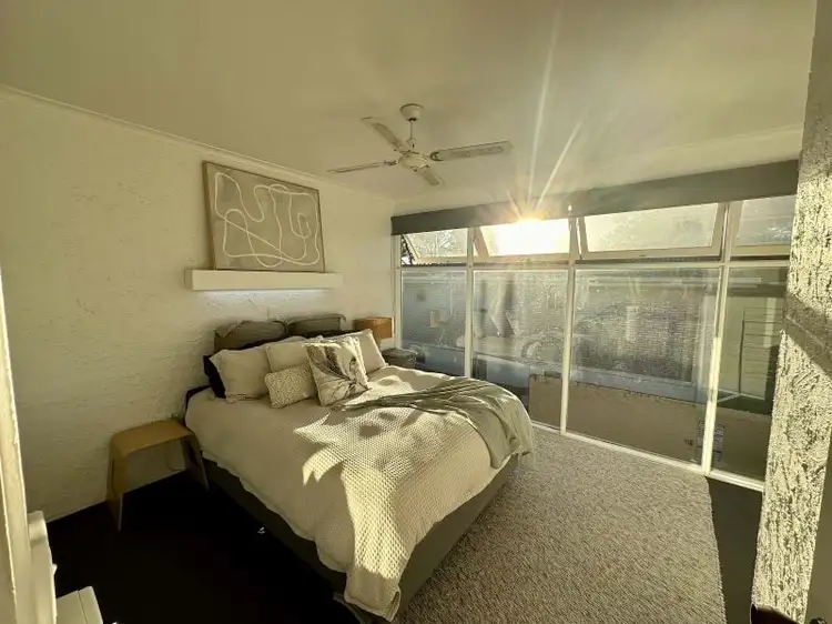 1/21 Sunset Boulevard, Surfers Paradise QLD 4217