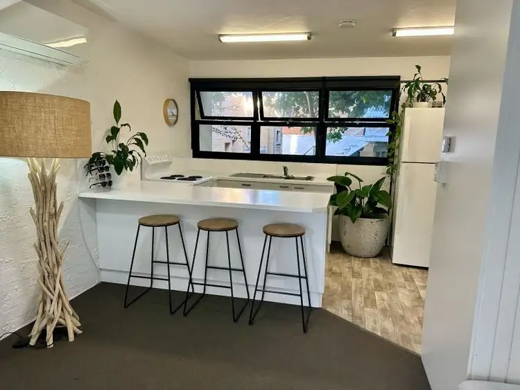 1/21 Sunset Boulevard, Surfers Paradise QLD 4217